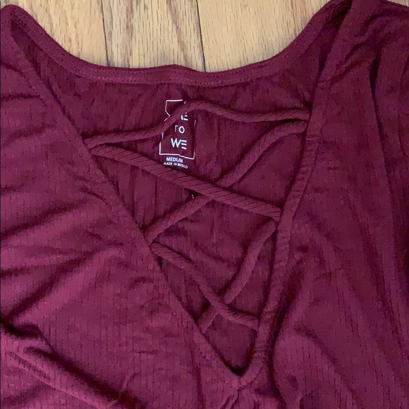 Me To We Criss Cross Top - Picture 2 of 2